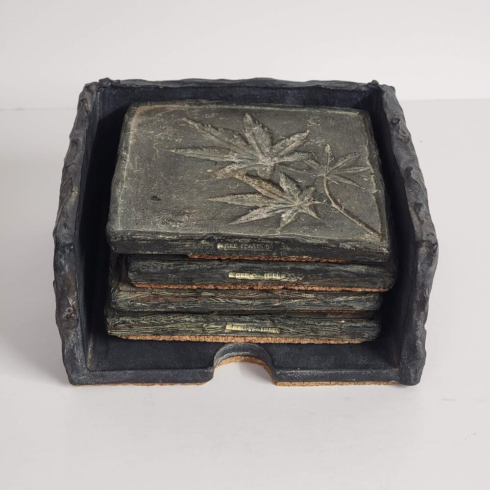 Vintage Hen-Feathers Coasters Leaf Designs 4 Coasters and Holder